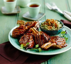 Soy and Garlic Marinated Lamb with Green Tea Noodles Soy and Garlic Marinated Lamb with Green Tea Noodles
